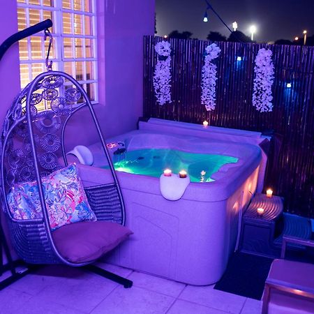 Apartmán Private Jacuzzi Oasis With Mountain Views And Free Parking Ponce Exteriér fotografie