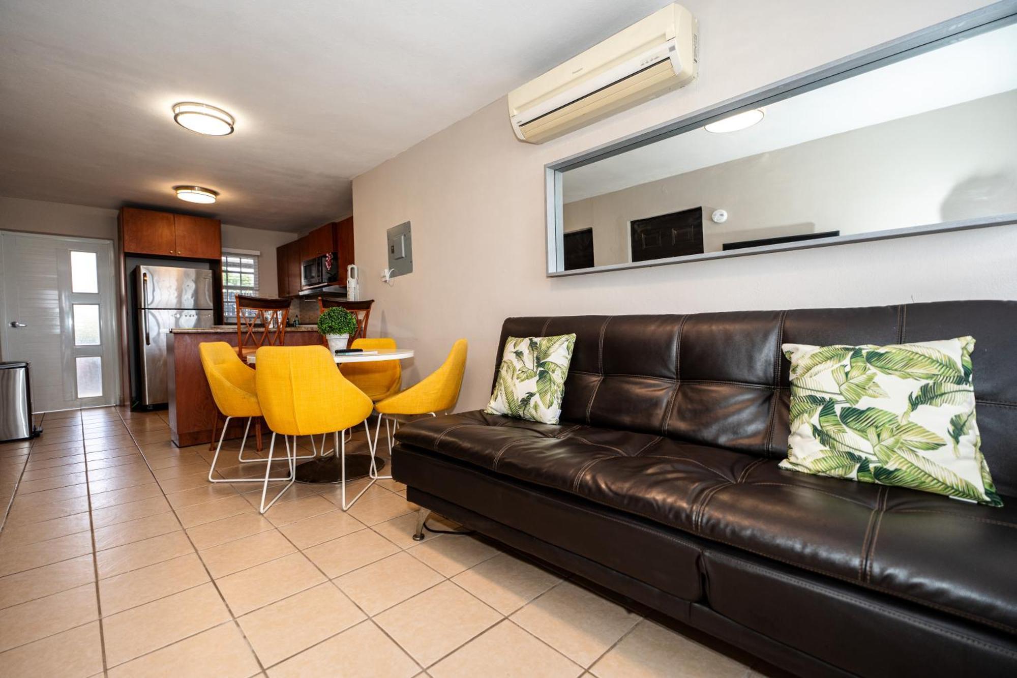 Apartmán Private Jacuzzi Oasis With Mountain Views And Free Parking Ponce Exteriér fotografie